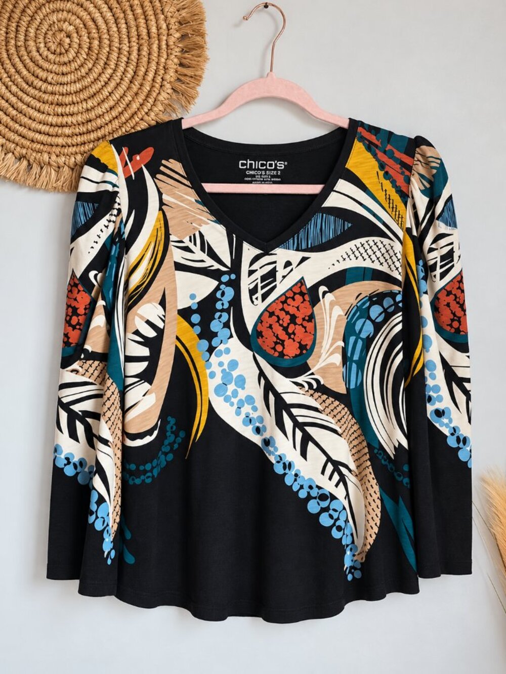 Chico's Black Abstract Tropical V-Neck Puff Sleeve Knit Blouse Top SZ Large Boho